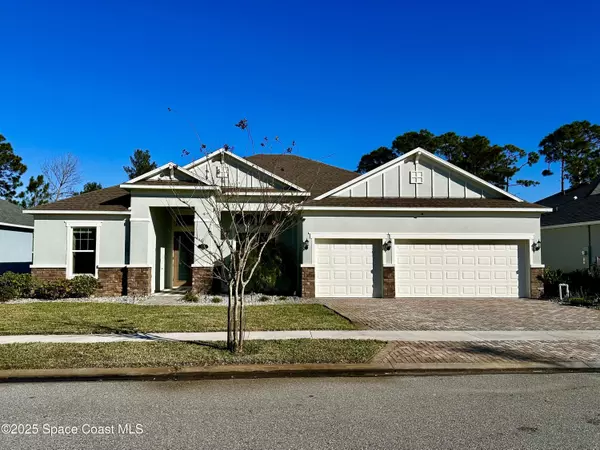 1984 Crossbill DR, Titusville, FL 32796