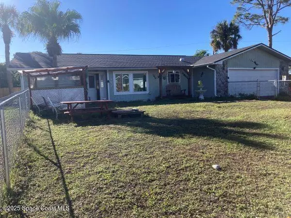 Palm Bay, FL 32908,142 Tudor RD SW