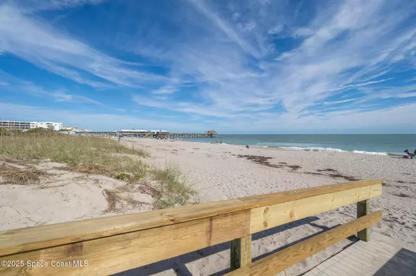 Cocoa Beach, FL 32931,5200 Ocean Beach BLVD #111