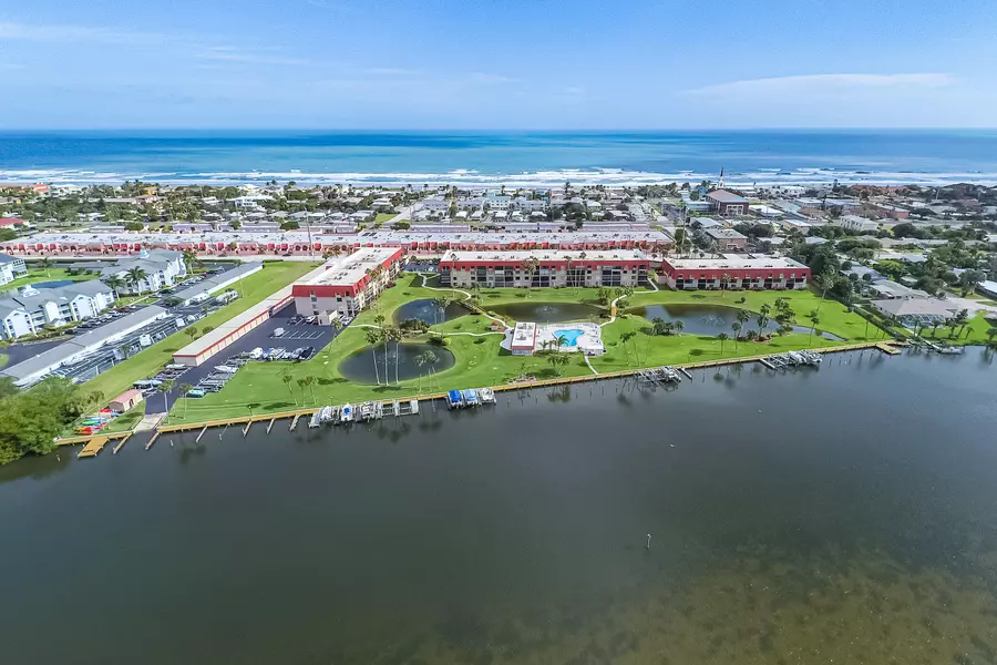 760 S Brevard AVE #315, Cocoa Beach, FL 32931