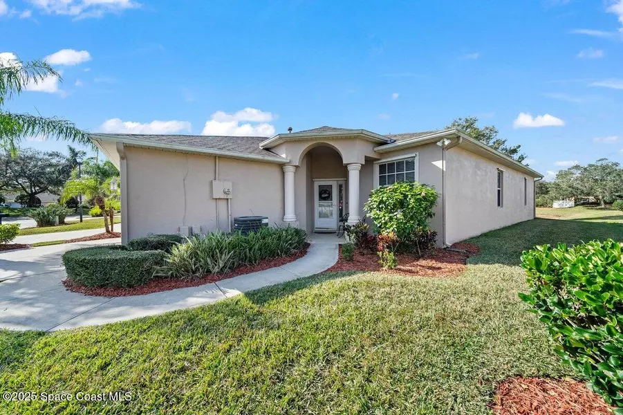 2025 Muirfield WAY SE, Palm Bay, FL 32909