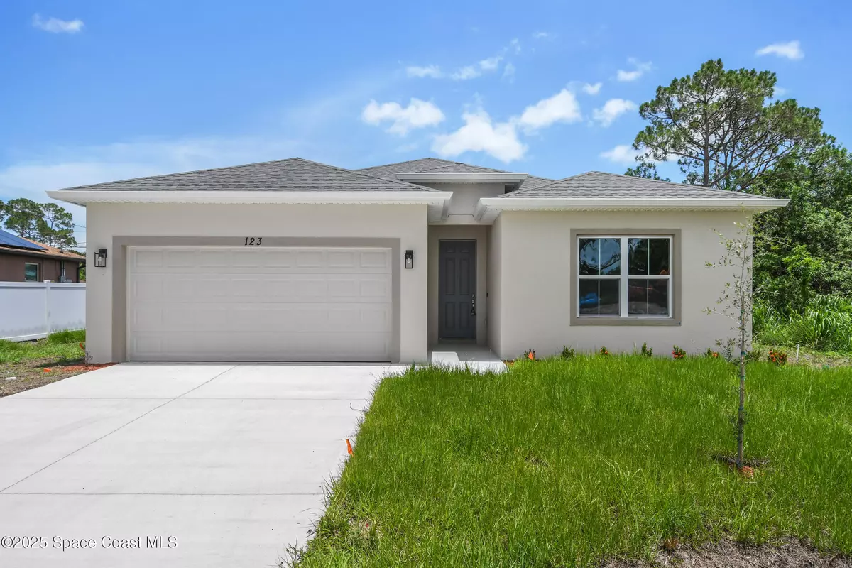 Palm Bay, FL 32909,557 Escarole ST SE