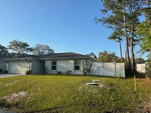 Palm Bay, FL 32908,507 David CIR SW