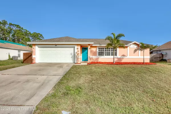 1501 Fairlight ST NW, Palm Bay, FL 32907