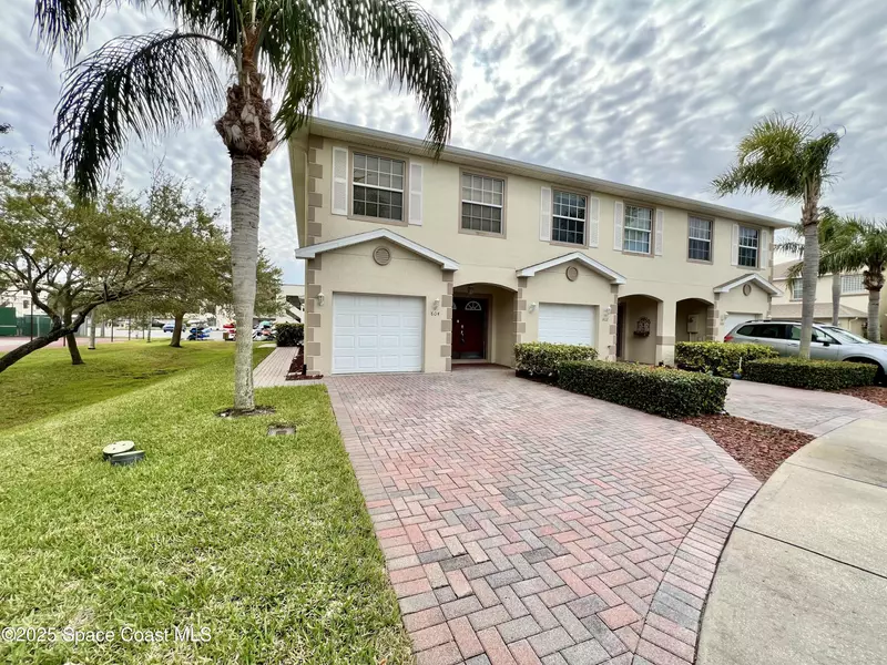 804 King Neptune LN #3, Cape Canaveral, FL 32920