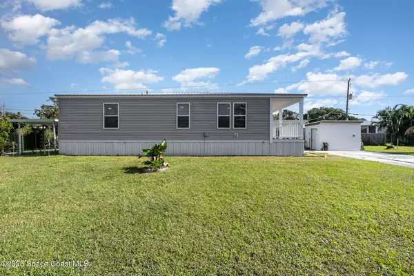 21 Sapphire ST, Melbourne, FL 32904