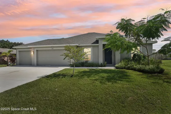 884 Lilac ST SE, Palm Bay, FL 32909