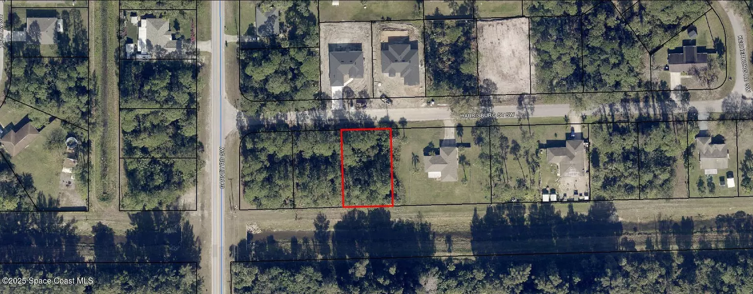 590 Harrisburg ST SW, Palm Bay, FL 32908