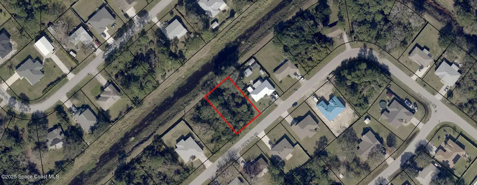 1067 Saint Johns ST SE, Palm Bay, FL 32909