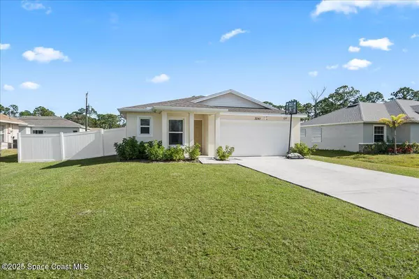 3241 Trainfo AVE SE, Palm Bay, FL 32909