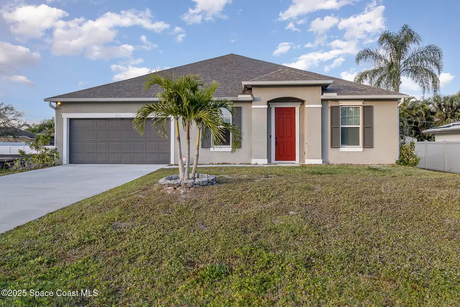 451 Barber ST SE, Palm Bay, FL 32909