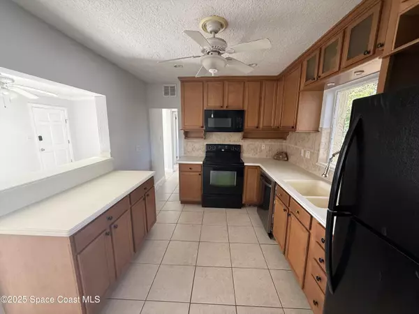 Melbourne, FL 32901,318 Vesta CIR