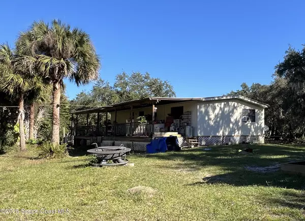 2800 Freshwater LN, Mims, FL 32754