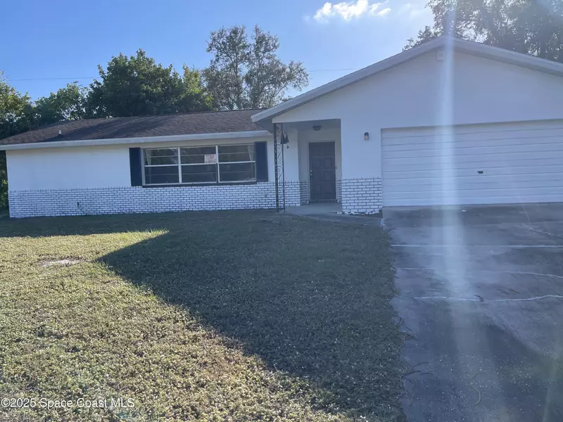 2818 Cameron ST, Melbourne, FL 32901