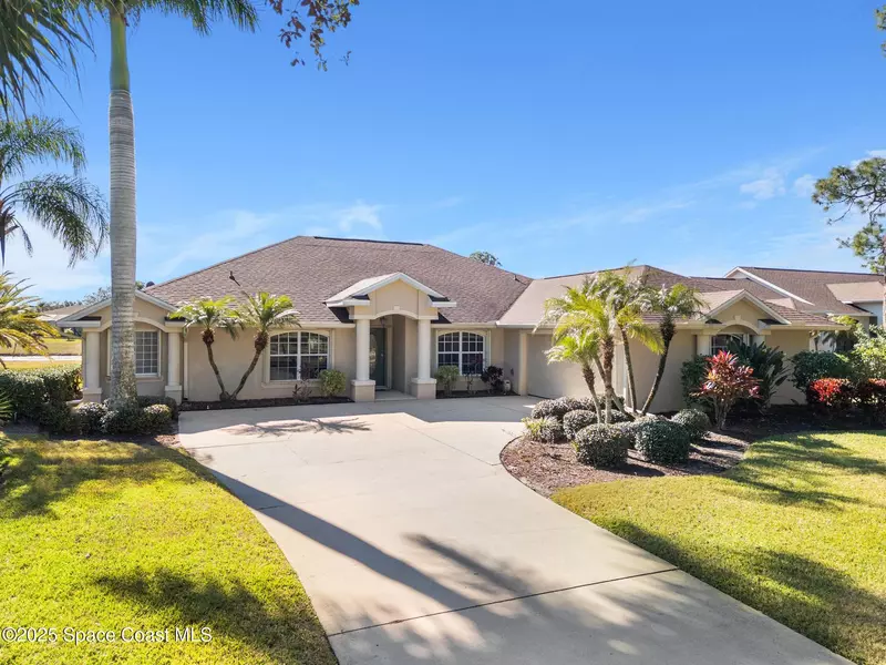 1832 Winding Ridge CIR SE, Palm Bay, FL 32909