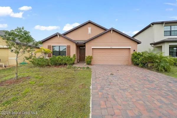 563 Old Country RD SE, Palm Bay, FL 32909