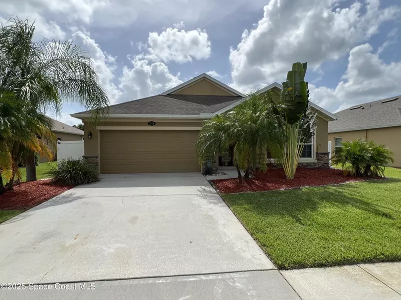 2070 Snapdragon DR NW, Palm Bay, FL 32907