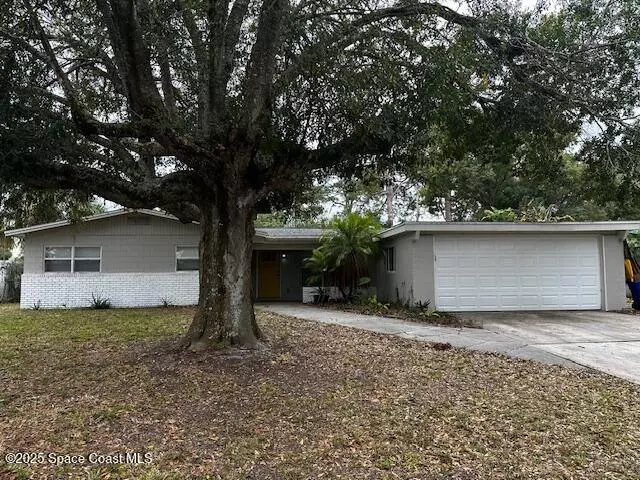 Rockledge, FL 32955,975 Golf ST