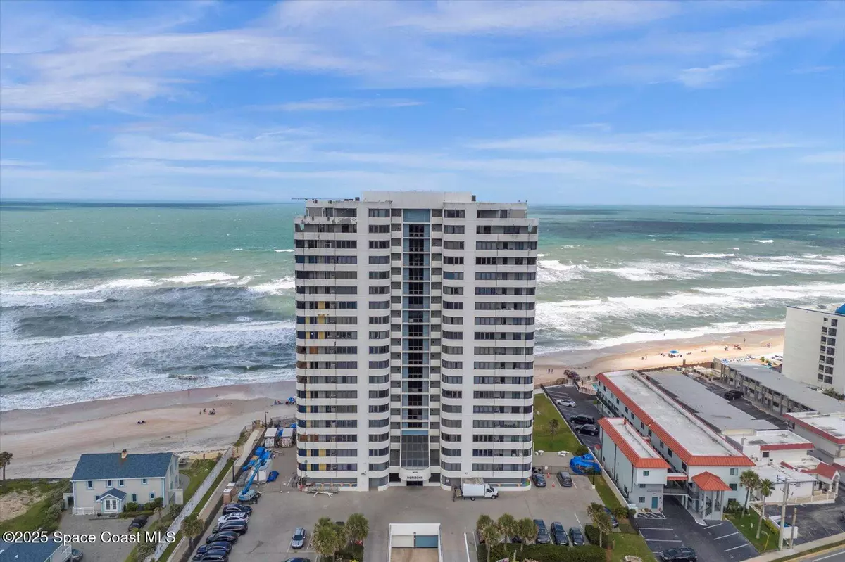 Daytona Beach, FL 32118,1420 N Atlantic AVE #302