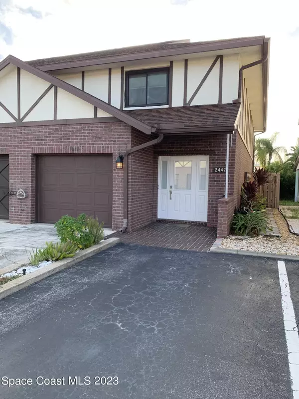 2442 Carriage CT #1, Melbourne, FL 32903