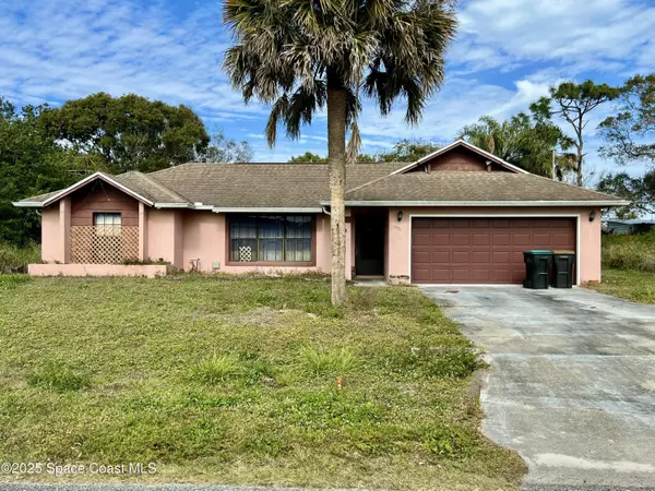 1751 Glenwood ST NE, Palm Bay, FL 32907