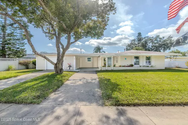 957 Brunswick LN, Rockledge, FL 32955