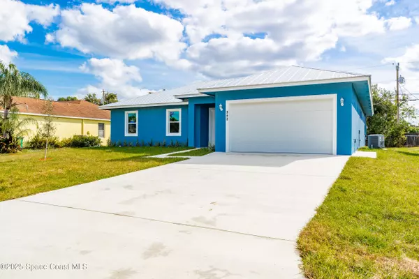 942 SW Jaslo AVE, Port St Lucie, FL 34953