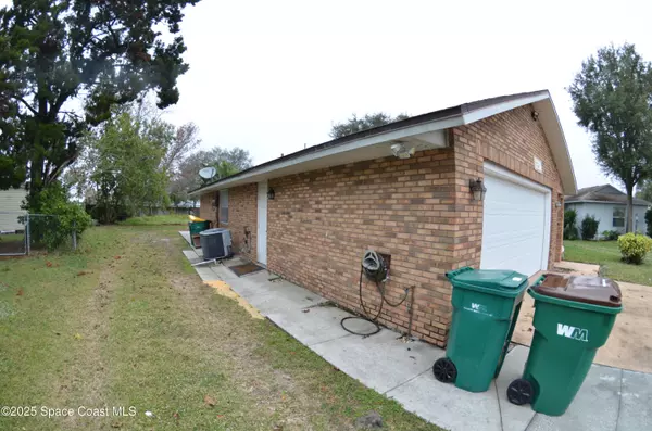 Melbourne, FL 32904,738 John Carroll LN