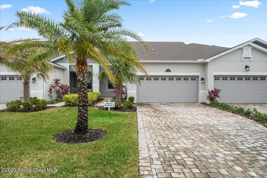 8135 Tethys CT, Melbourne, FL 32940