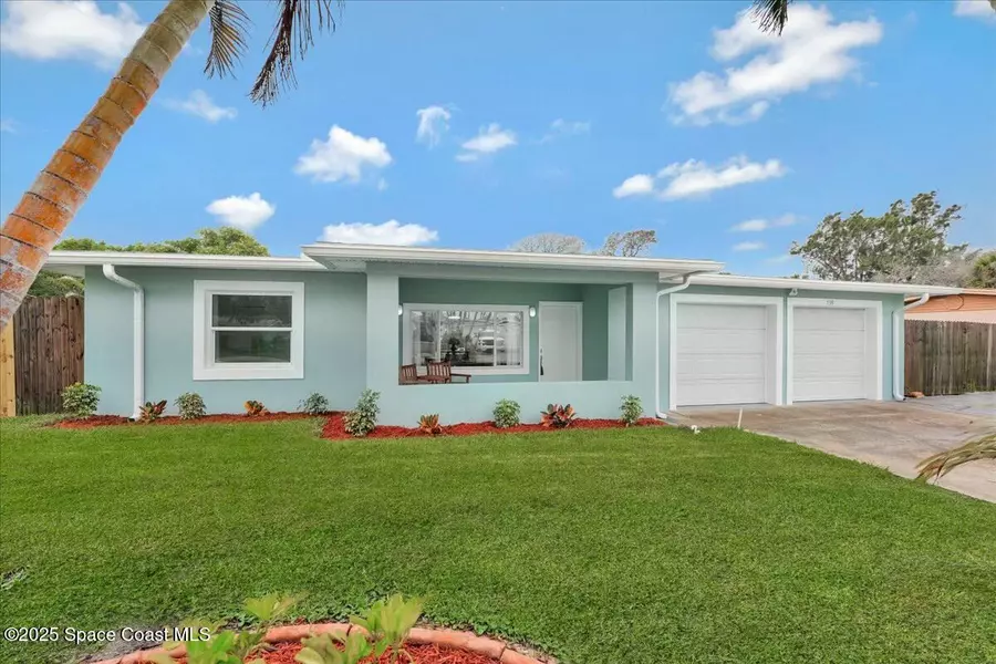 139 W Gadsden LN, Cocoa Beach, FL 32931