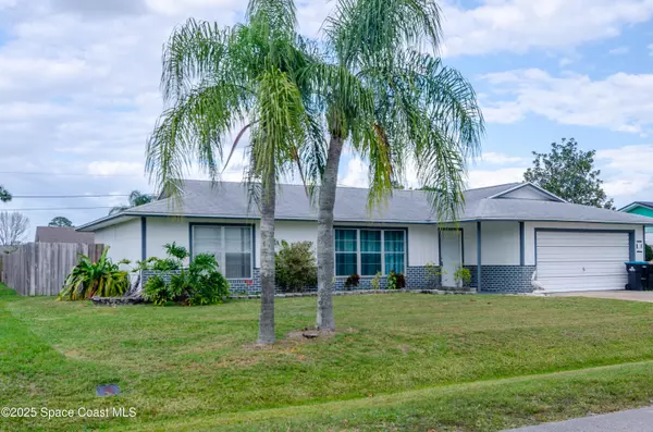 Palm Bay, FL 32907,627 Binney ST NE