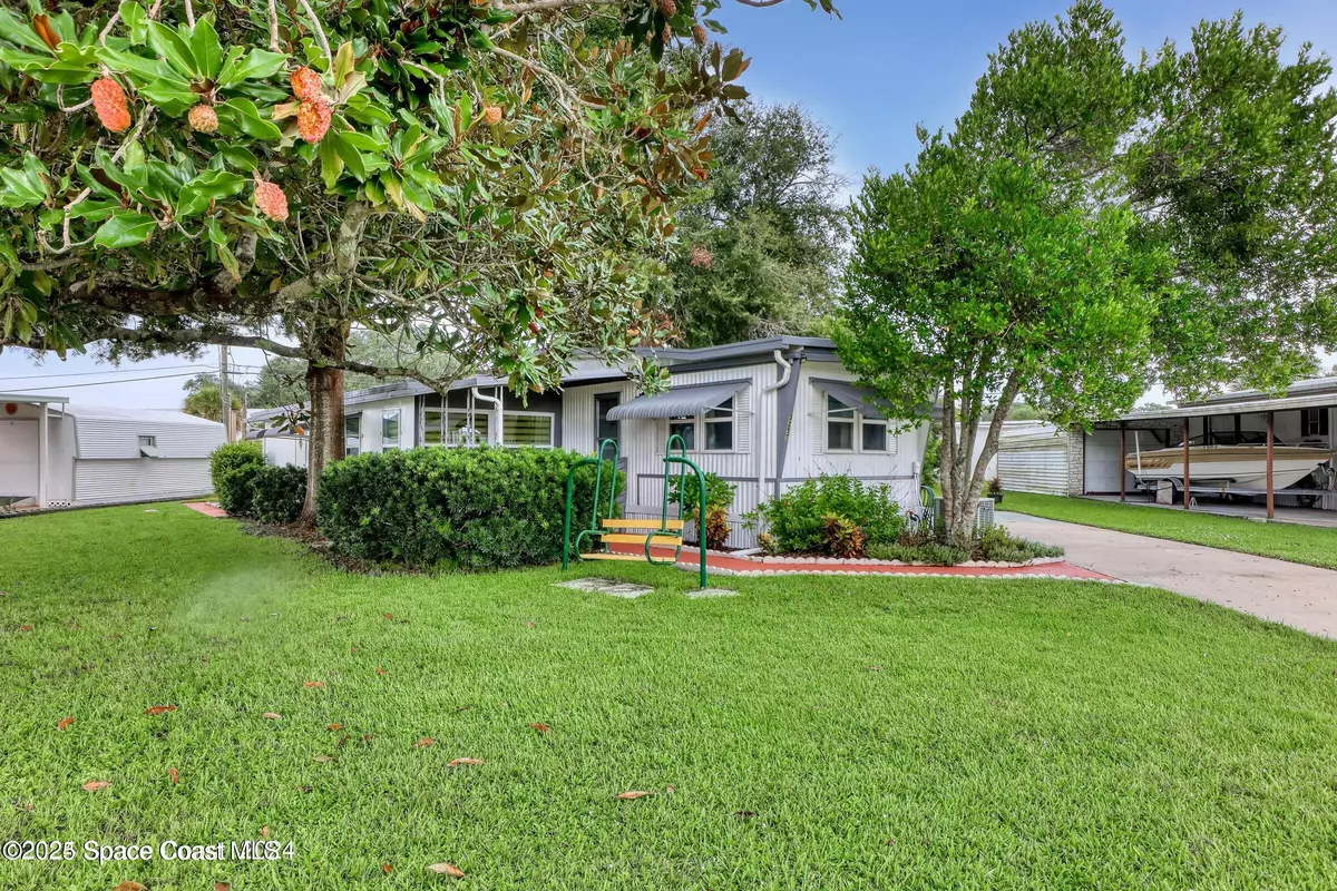 Mims, FL 32754,3257 Karen AVE