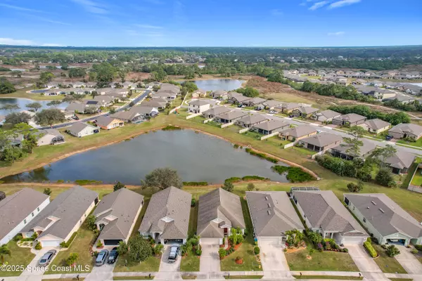 Palm Bay, FL 32909,2250 Chinaberry CIR SE