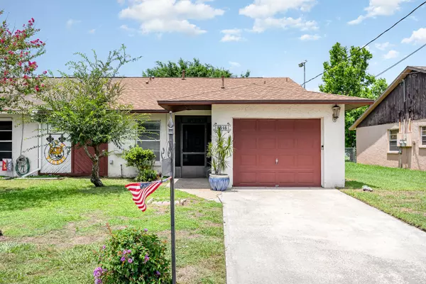 834 Angela AVE #B, Rockledge, FL 32955