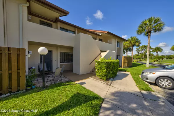 Melbourne, FL 32935,2275 Golf Isle DR #213