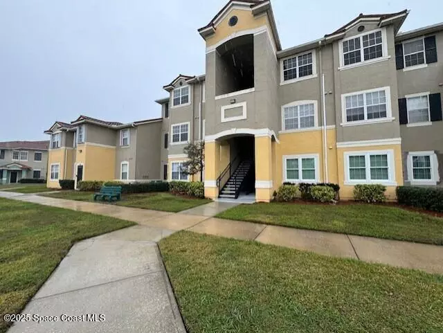 Melbourne, FL 32940,1776 Sophias DR #304