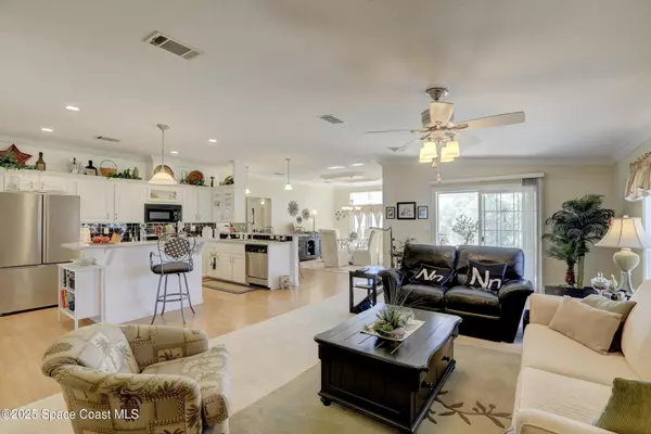 Barefoot Bay, FL 32976,955 Wren CIR