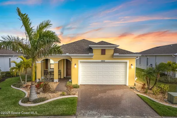 1952 Great Belt CIR, Melbourne, FL 32940