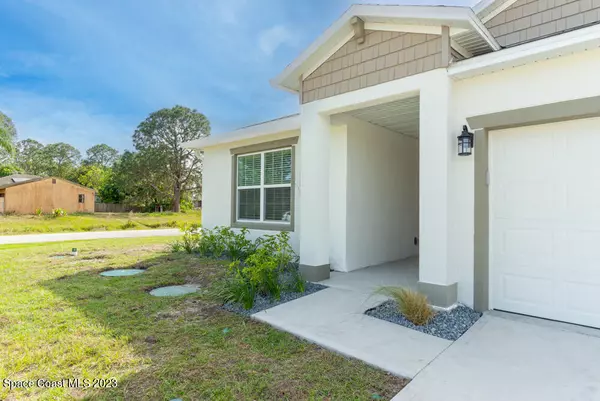 Palm Bay, FL 32909,724 San Filippo DR SE