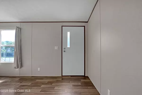 Melbourne, FL 32904,17 Emerald ST