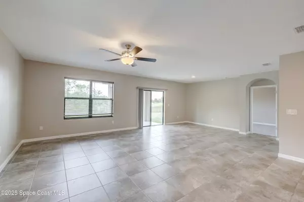 Mims, FL 32754,3312 Indian River Pkwy