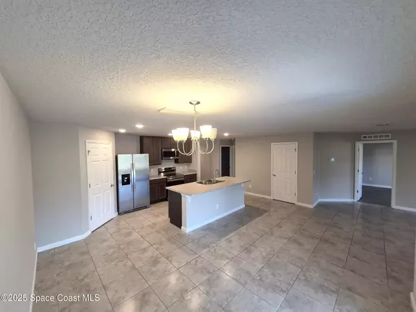 Palm Bay, FL 32908,537 Cooper CT SW