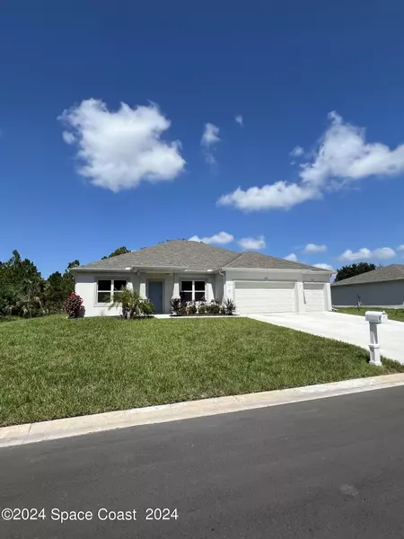 157 Spring Valley AVE, Sebastian, FL 32958