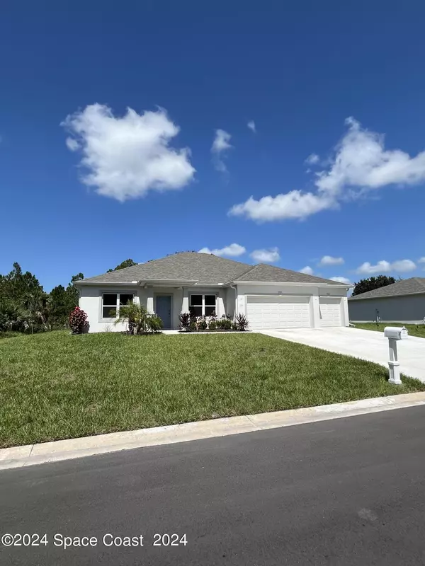 157 Spring Valley AVE, Sebastian, FL 32958