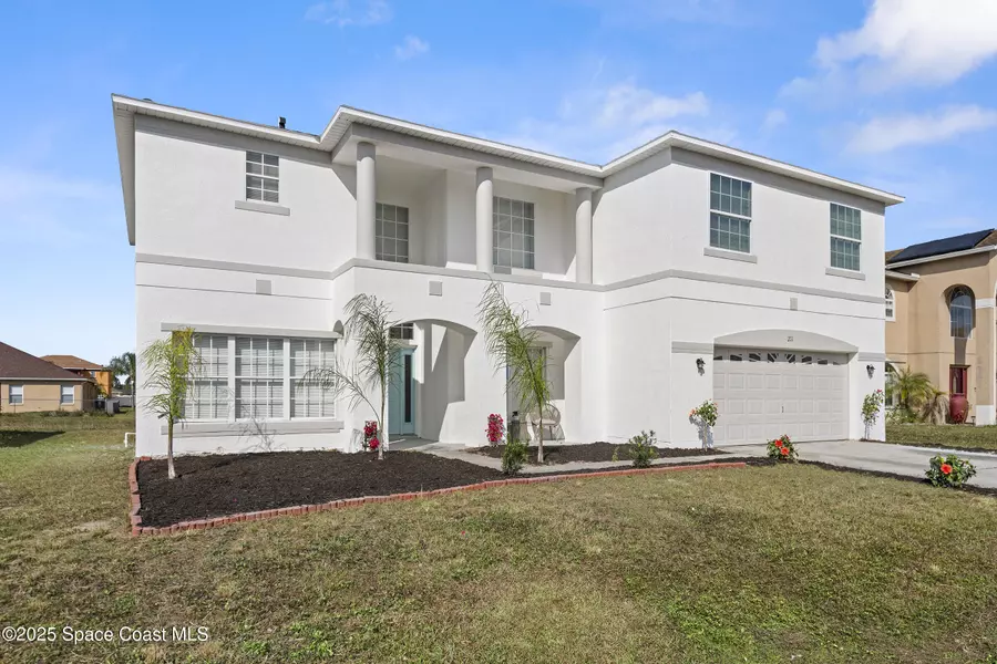 211 Amesbury LN, Kissimmee, FL 34758