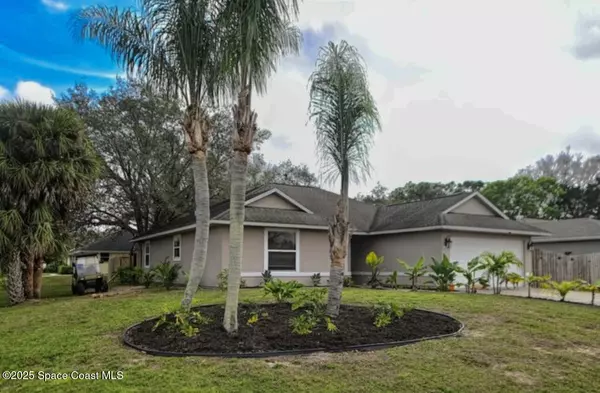 817 Gardenia ST, Sebastian, FL 32958