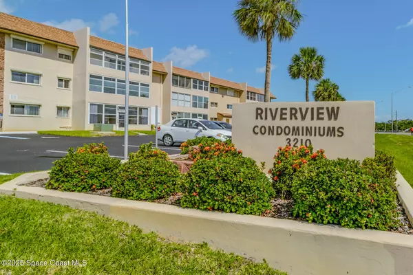 3210 N Harbor City BLVD #303, Melbourne, FL 32935