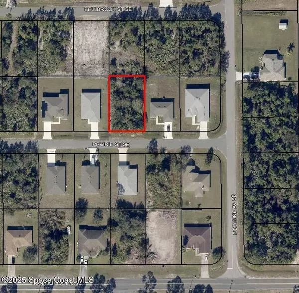 279 Prairie ST SE, Palm Bay, FL 32909