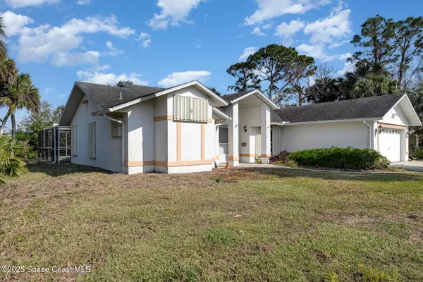 1742 Starfish LN, Sebastian, FL 32958