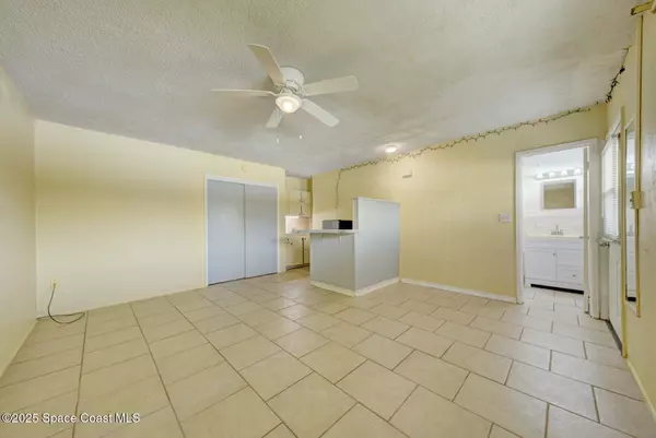 Cocoa Beach, FL 32931,3820 Ocean Beach BLVD #28 S/N